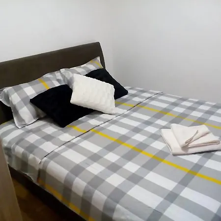 Apartment Rozino *